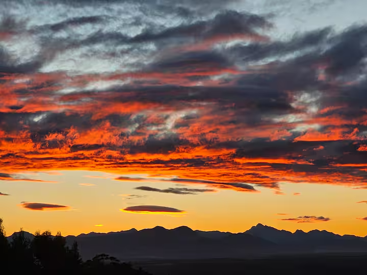 Packwood Wine Estate and Country Retreat Sunset