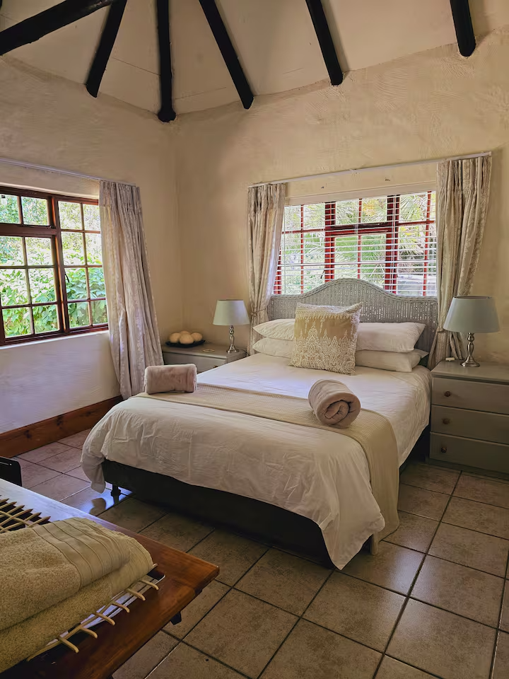 Winemakers Cottage Bedroom